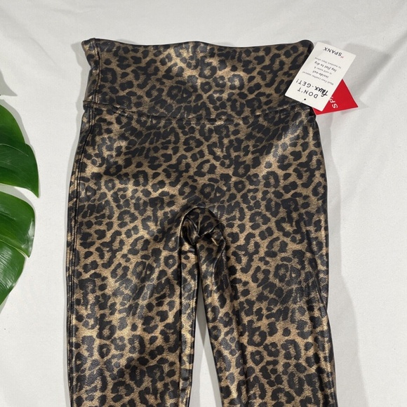 NWT Spanx [ XS ] Leopard Print Faux Leather Leggings - Picture 8 of 12